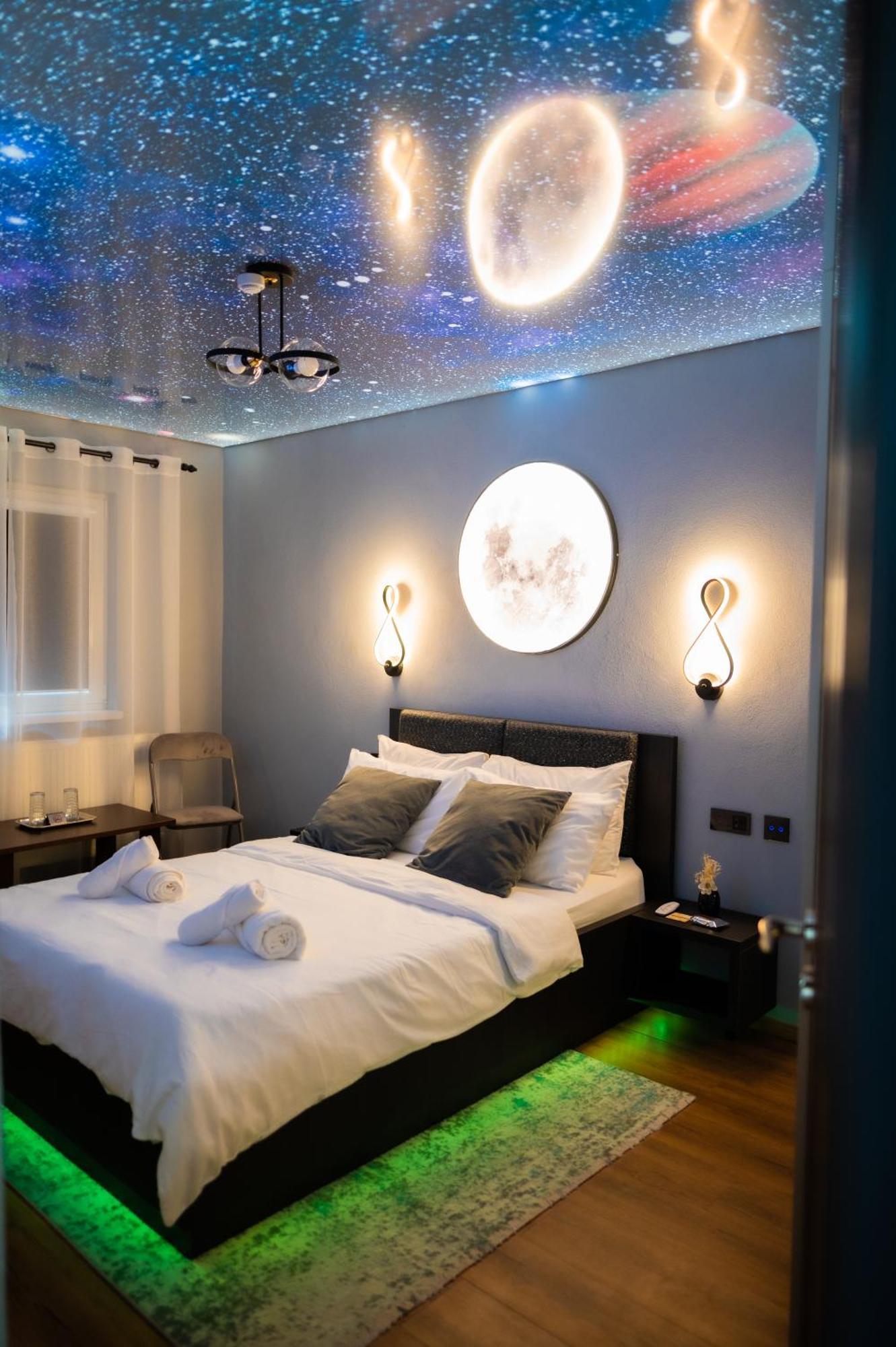 Relaxveld Galaxy Apartment Curtea De Arges Luaran gambar